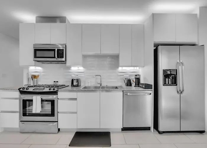 Stylish 1br Near Bokcntr-gym,lounge,balcony,pet Ok * Tulsa